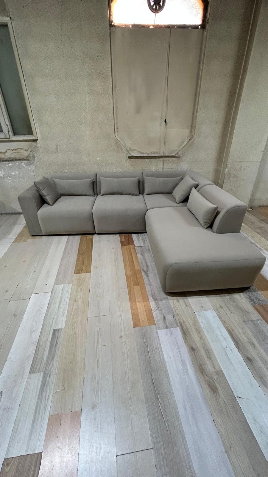 Canepe Mondblanc 280x225 cm 1090€