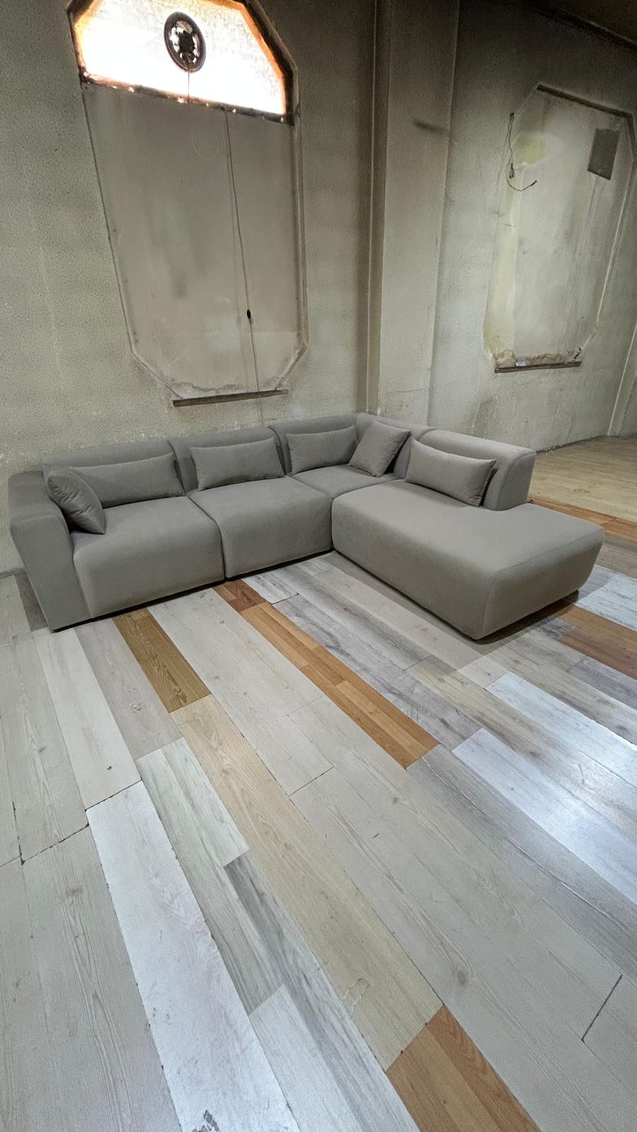Canepe Mondblanc 280x225 cm 1090€